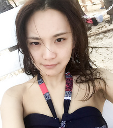 脸挺白 逼很黑